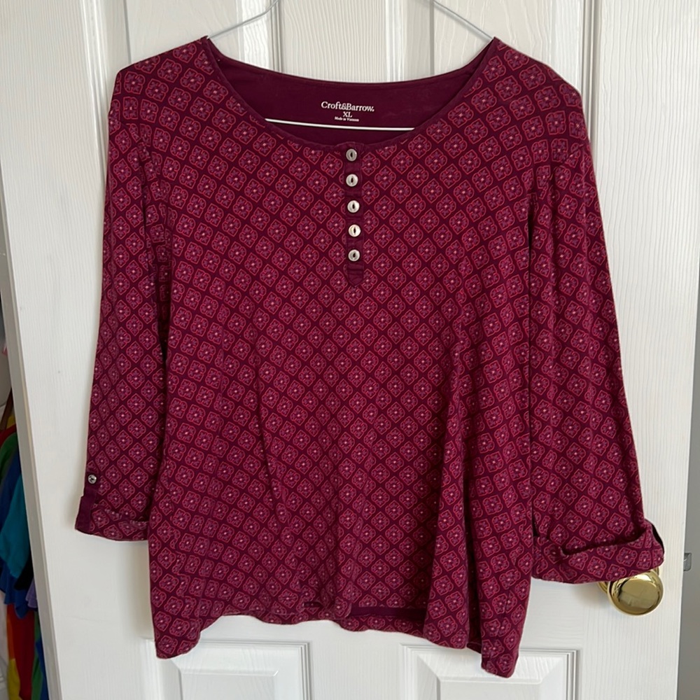 Croft & Barrow Patterned 3/4 Sleeve Top - Picture 1 of 5